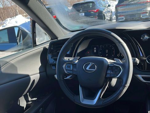 Used 2023 Lexus RX 350 Premium image 21