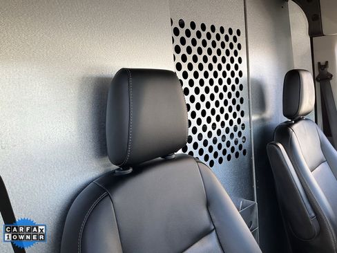 Used 2022 Ford E-Transit 148 High Roof Extended w/ Load Area Protection Package image 45