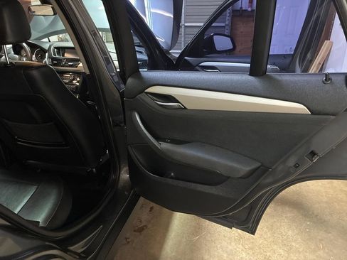 Used 2015 BMW X1 sDrive28i w/ Ultimate Package image 23