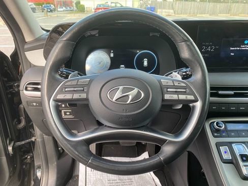 Used 2023 Hyundai Palisade SEL image 15