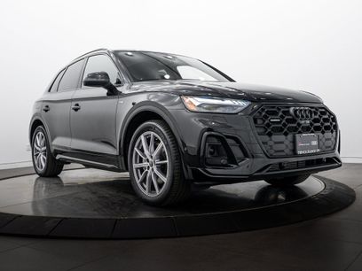 Used 2023 Audi Q5 e Prestige w/ Prestige Package