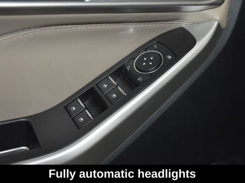 Used 2021 Ford Explorer Limited w/ Equipment Group 301A AWD/4WD image 24