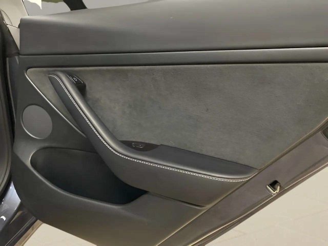 Used 2023 Tesla Model 3 Standard Range RWD image 68