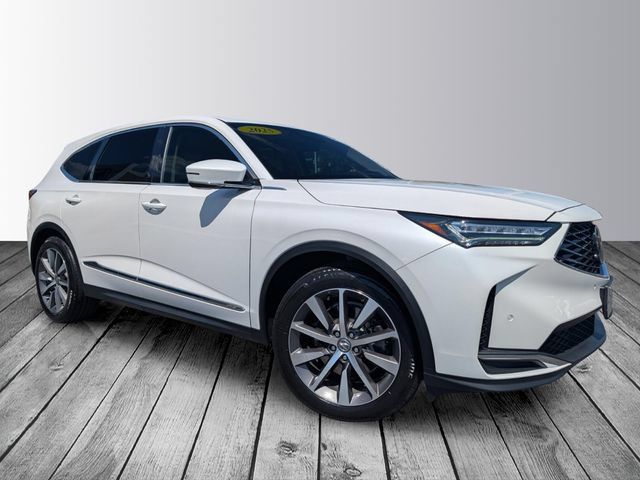 Used 2025 Acura MDX w/ Technology Package FWD image 5