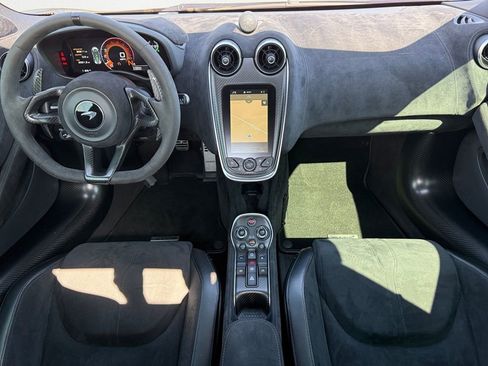 Used 2020 McLaren 600LT Spider RWD image 13