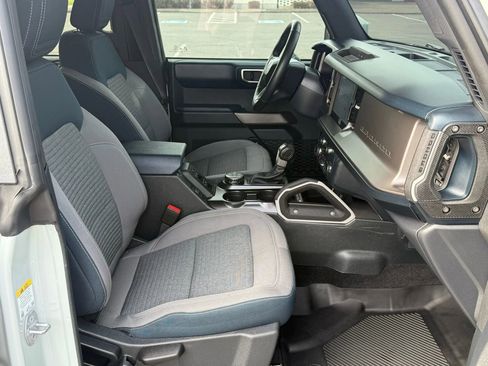 Used 2022 Ford Bronco Outer Banks image 15