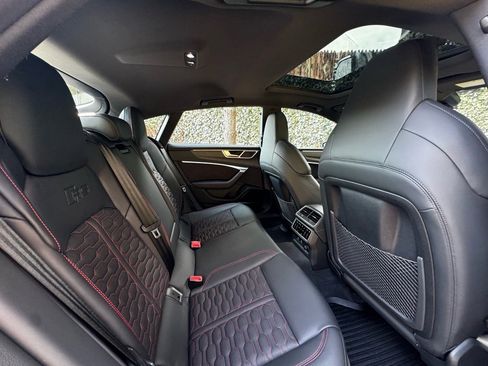Used 2023 Audi RS 7 Sportback w/ Black Optic Package image 24