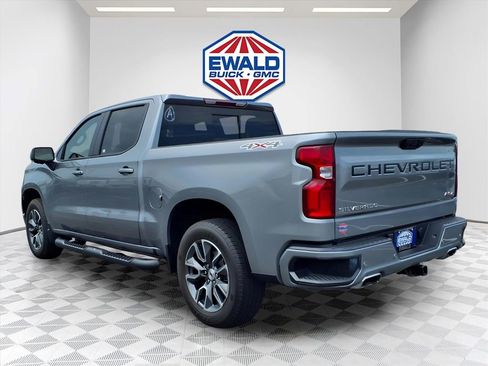 Certified 2024 Chevrolet Silverado 1500 RST w/ Convenience Package II AWD/4WD image 4