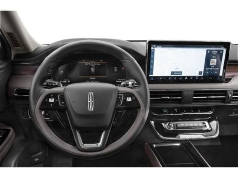 Used 2023 Lincoln Corsair Reserve FWD image 29