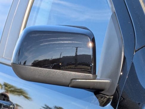 Used 2021 Chevrolet Colorado ZR2 w/ ZR2 Midnight Special Edition image 10