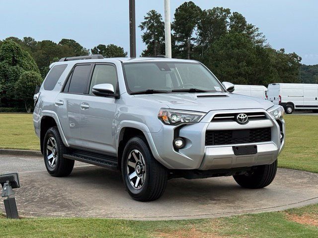 Used 2024 Toyota 4Runner TRD Off-Road Premium AWD/4WD image 9