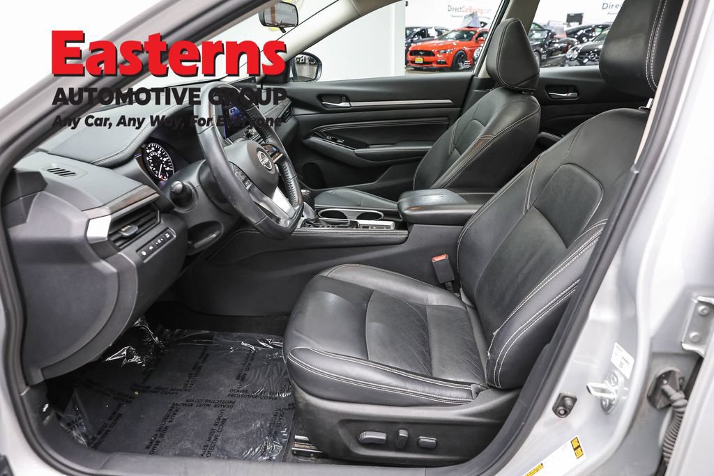 Used 2023 Nissan Altima 2.5 SL FWD image 15