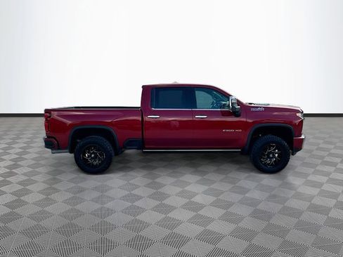 Used 2023 Chevrolet Silverado 2500 High Country w/ Safety Package II AWD/4WD image 4