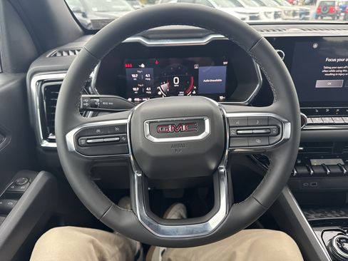 New 2025 GMC Canyon Elevation w/ Convenience Package image 17