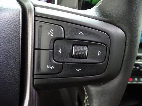 Used 2024 GMC Sierra 1500 Denali Ultimate AWD/4WD image 8