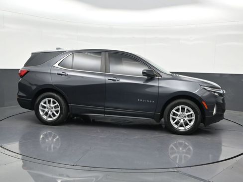Used 2023 Chevrolet Equinox LT FWD image 7