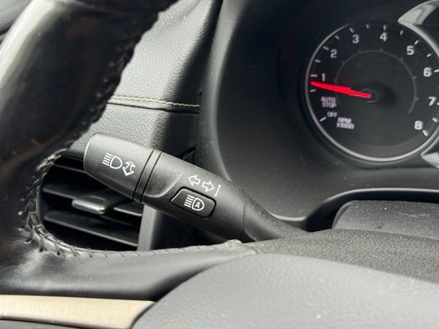 Used 2019 GMC Terrain Denali w/ Advanced Safety Package AWD/4WD image 31