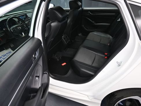 Used 2021 Honda Accord Sport image 13