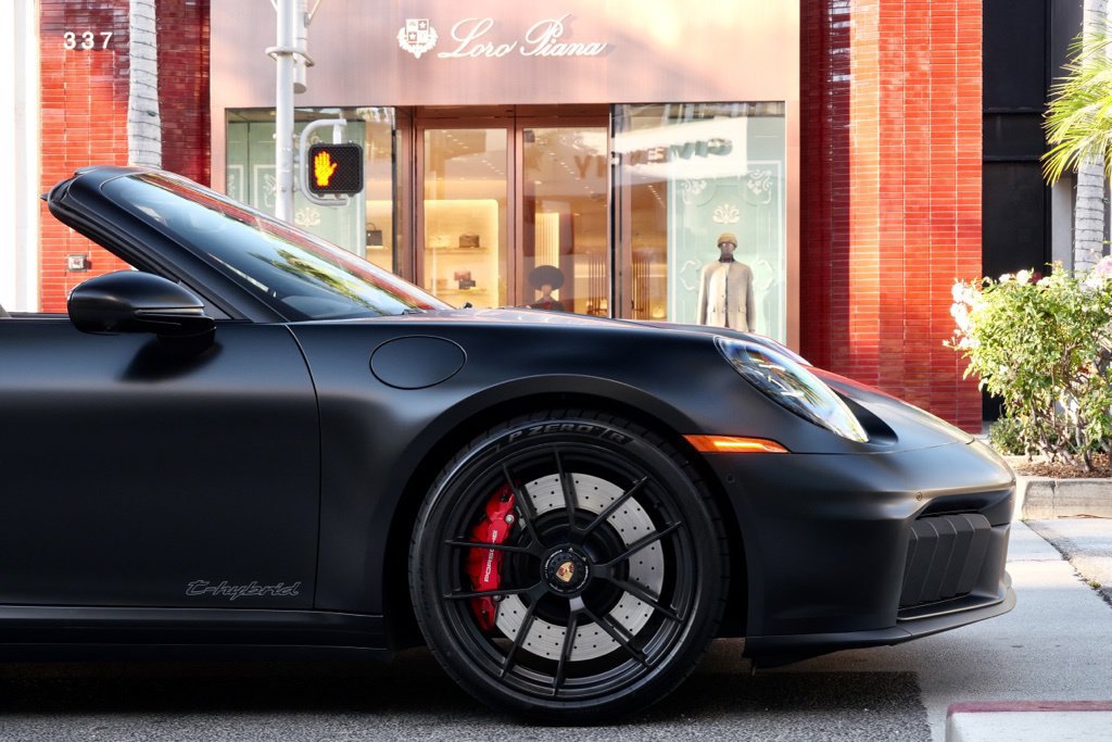 Used 2026 Porsche 911 Targa 4 GTS AWD/4WD image 5