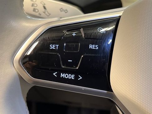 Certified 2023 Volkswagen ID.4 S RWD image 21