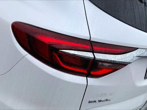 Used 2018 Buick Enclave Premium w/ Experience Buick Package image 27