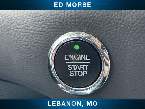 Used 2022 Ford Edge Titanium AWD/4WD image 16