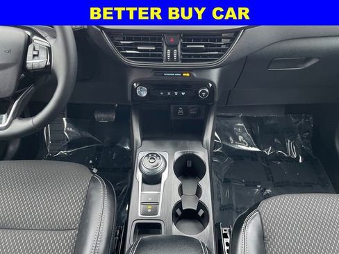 New 2025 Ford Escape SE FWD image 11