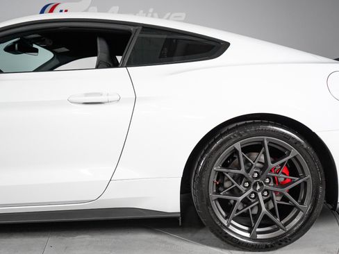 Used 2021 Ford Mustang Mach 1 w/ Mach 1 Handling Package RWD image 10