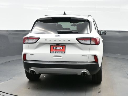 Used 2022 Ford Escape SEL AWD/4WD image 5
