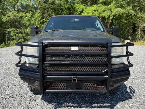 Used 2014 Ford F250 XLT w/ XLT Value Package image 2