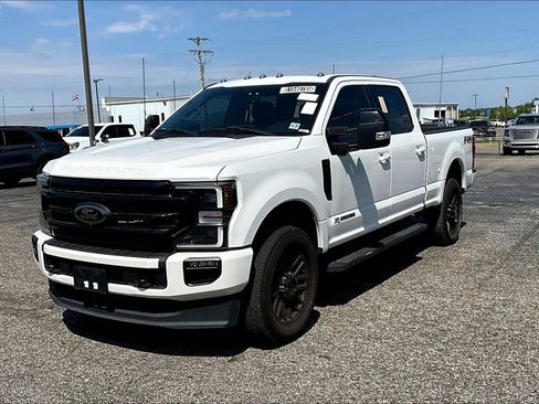 Used 2022 Ford F350 Lariat w/ Black Appearance Package image 2