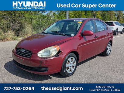 Used 2009 Hyundai Accent GLS w/ Premium Pkg 6