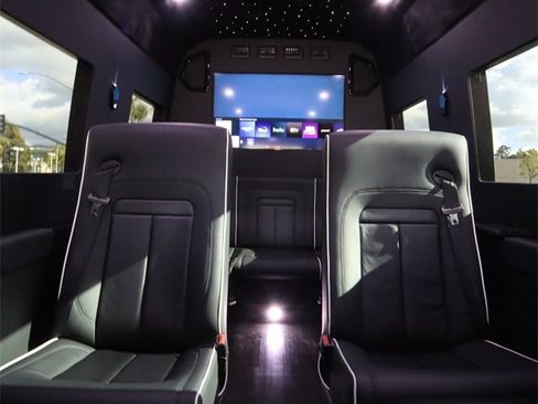 Used 2021 Mercedes-Benz Sprinter 3500 image 67