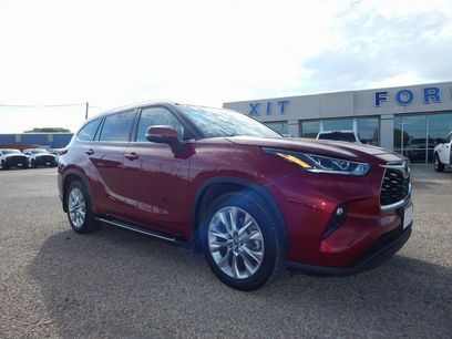 Used 2021 Toyota Highlander Limited