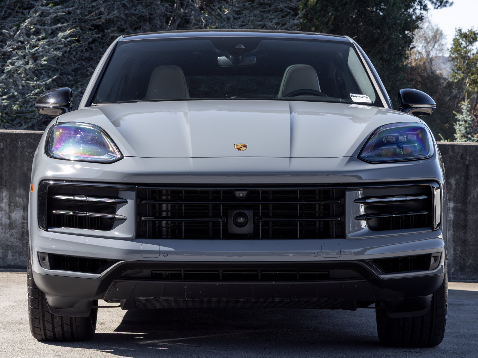 Certified 2024 Porsche Cayenne Coupe AWD/4WD image 8