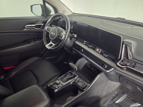 Used 2023 Kia Sportage EX FWD image 33