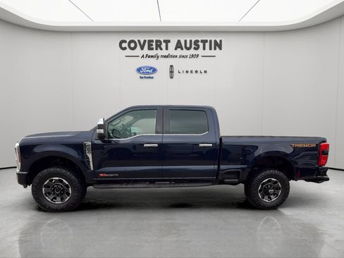 Certified 2024 Ford F250 Platinum w/ Tremor Off-Road Package AWD/4WD image 2
