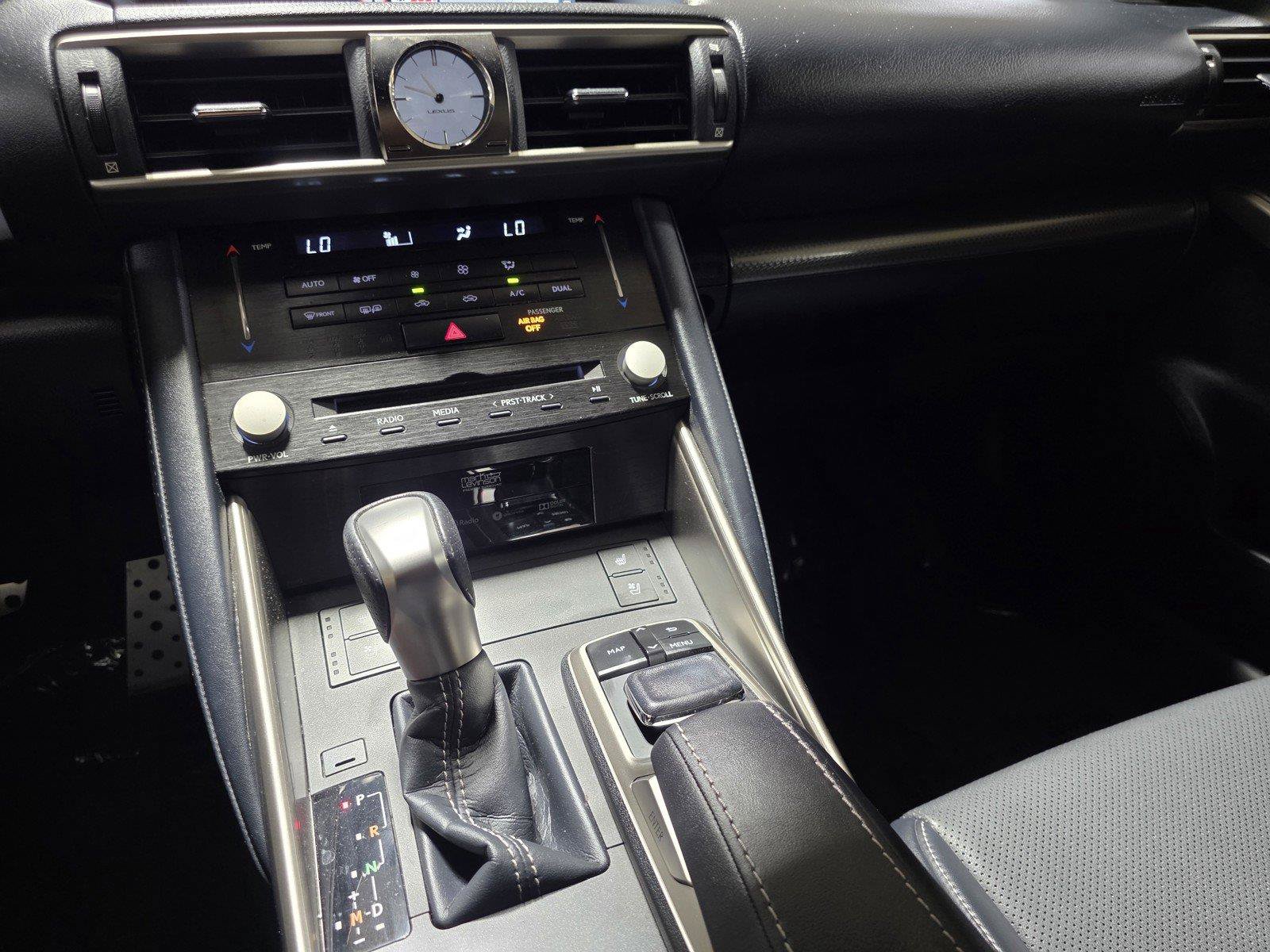 Used 2017 Lexus IS 350 F Sport w/ F Sport Package RWD image 27
