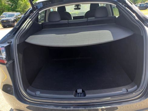 Used 2024 Tesla Model Y Long Range AWD/4WD image 14