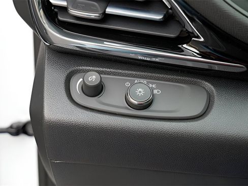 New 2026 Buick Envista Sport Touring w/ Convenience I Package image 18