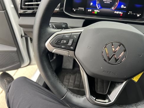 Certified 2025 Volkswagen Jetta S image 18