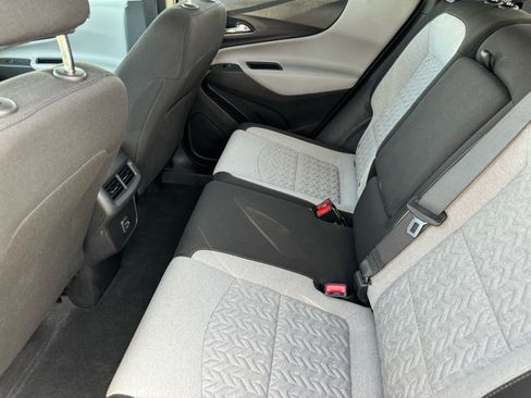 Used 2024 Chevrolet Equinox LS image 16