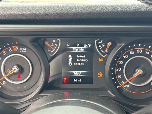 New 2026 Jeep Gladiator Sport AWD/4WD image 25
