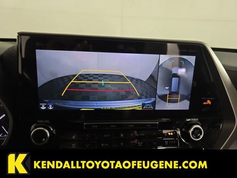 Used 2022 Toyota Highlander Limited AWD/4WD image 14