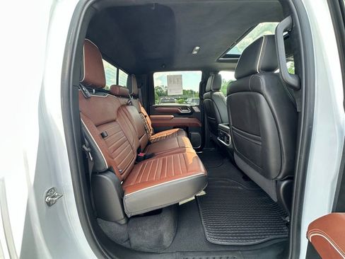 Used 2025 GMC Sierra 2500 Denali Ultimate AWD/4WD image 23