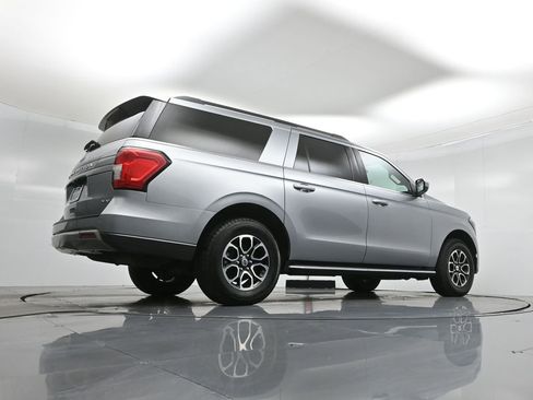 Certified 2023 Ford Expedition Max XLT image 54
