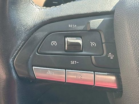 Used 2023 Cadillac XT4 Premium Luxury FWD image 18