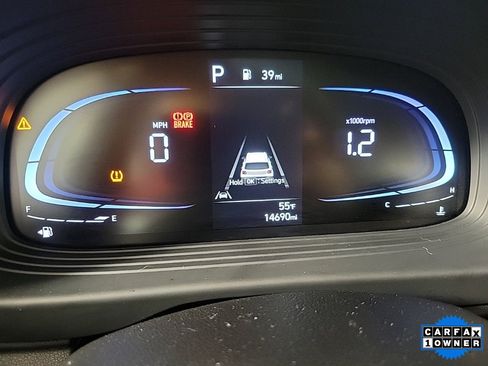 Used 2024 Hyundai Venue SEL image 20