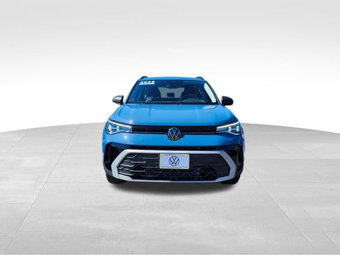 Used 2025 Volkswagen Taos S AWD/4WD image 2
