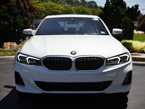Used 2026 BMW 330i xDrive Sedan AWD/4WD image 19